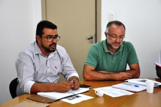 Brenno Lima (Settran) com o secretário municipal de Obras, Damião de Castro - Foto: Maria Tereza Bicalho/Acom CMJM