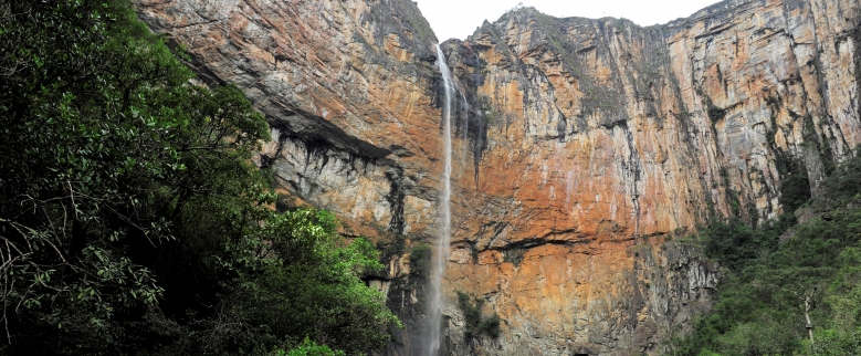 Cachoeira do Tabuleiro, no Parque Estadual da Serra do Intendente, ÃƒÂ© a terceira maior do paÃƒÂ­s - Foto: Evandro Rodney 