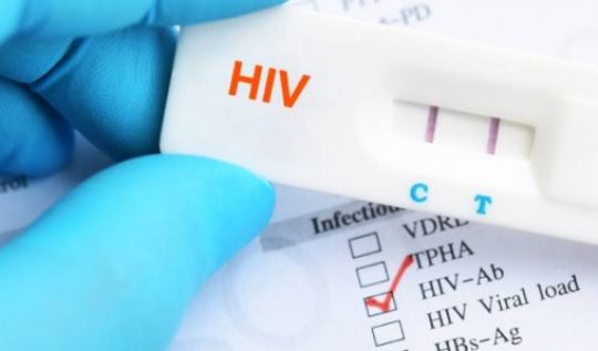 Dezembro Vermelho chama a atenção para prevenção e combate ao HIV/Aids(Foto: Getty Image)