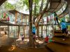 Pré-escola no Japão transforma tudo em brincadeira(Foto: Tezuka Architects)