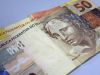 Bolsonaro assina MP que eleva sal&aacute;rio m&iacute;nimo para R$ 1.045(Foto: Divulga��o )
