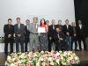 Funcionários destaques são homenageados com o diploma 'Operário do Ano 2022'(Foto: Divulgao/AcomCMJM)