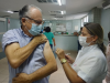 Vacinação bivalente para idosos a partir de 70 anos continua em João Monlevade(Foto: Divulgao/PMJM)